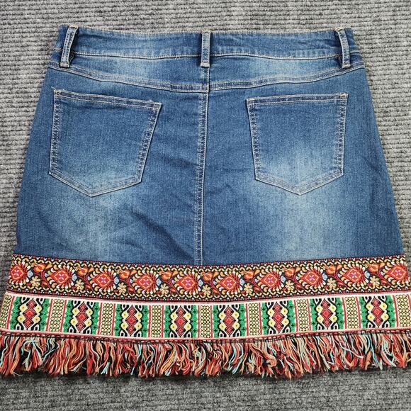 Womens 12 Navajo Style Button Zipper Denim Skirt Casual Embroidered Fringe Boho - Picture 2 of 8
